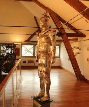 Sylvie Dissa, Un oeil aux portes, Forêt enchantée, L'Espinoa, Armure